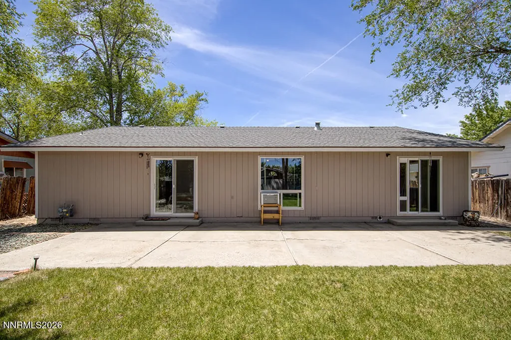 1454 Angora Gardnerville NV 89460