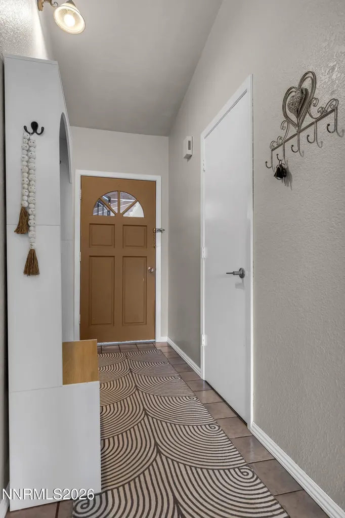 1454 Angora Gardnerville NV 89460
