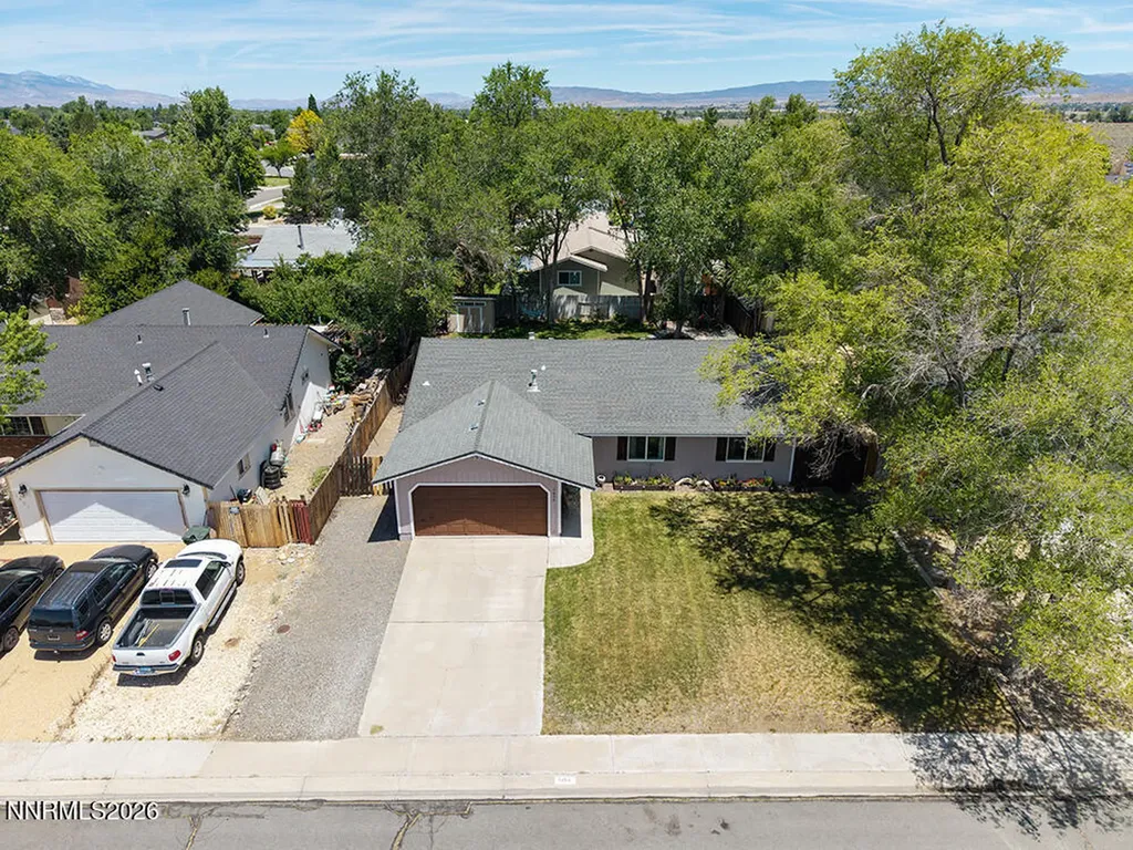 1454 Angora Gardnerville NV 89460