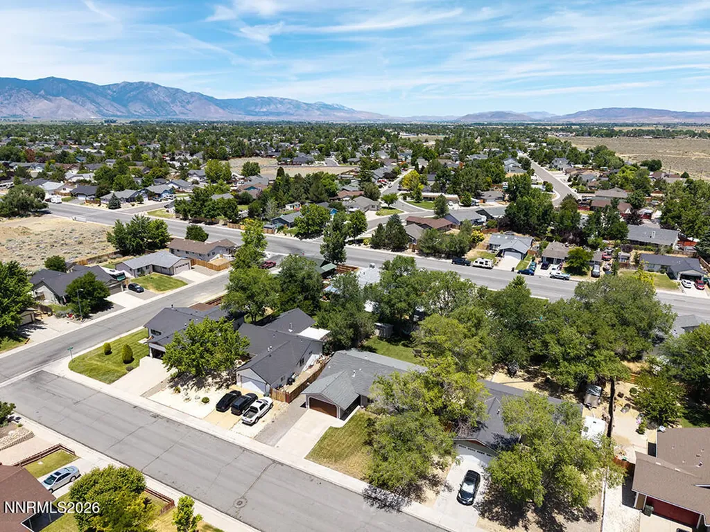 1454 Angora Gardnerville NV 89460