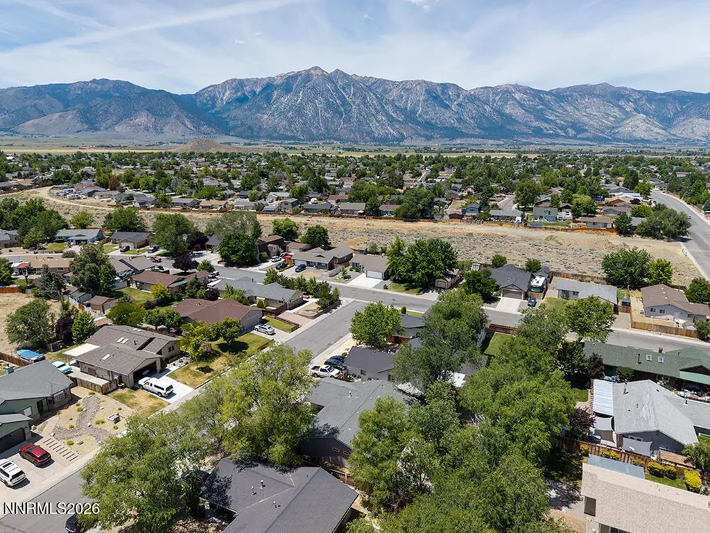 1454 Angora Gardnerville NV 89460
