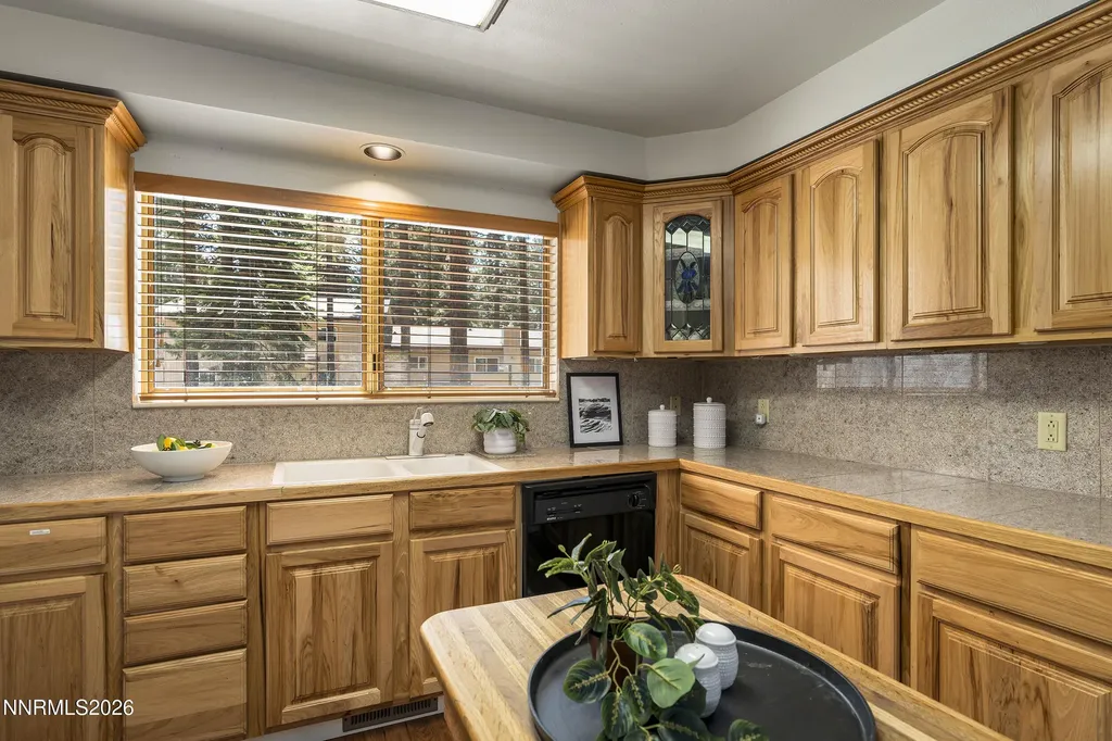 321 Ski Incline Village NV 89451