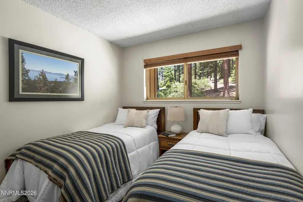 321 Ski Incline Village NV 89451