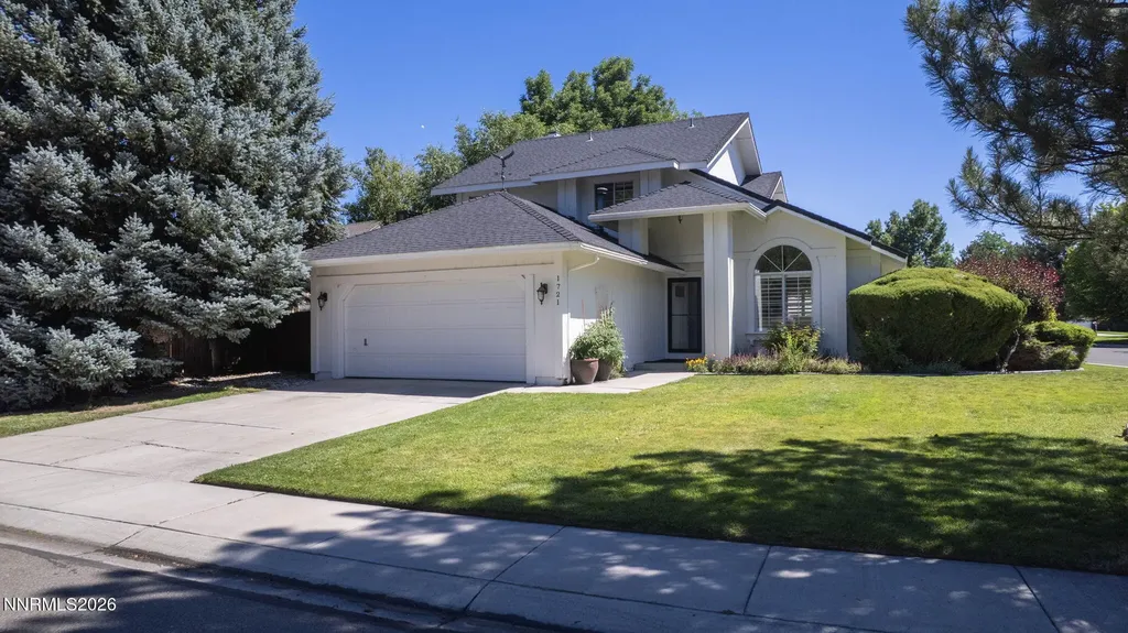 1721 Lantana Minden NV 89423