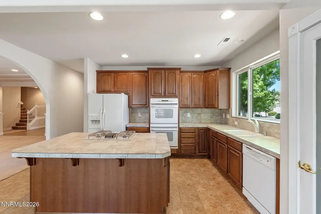 1383 Branden Gardnerville NV 89410