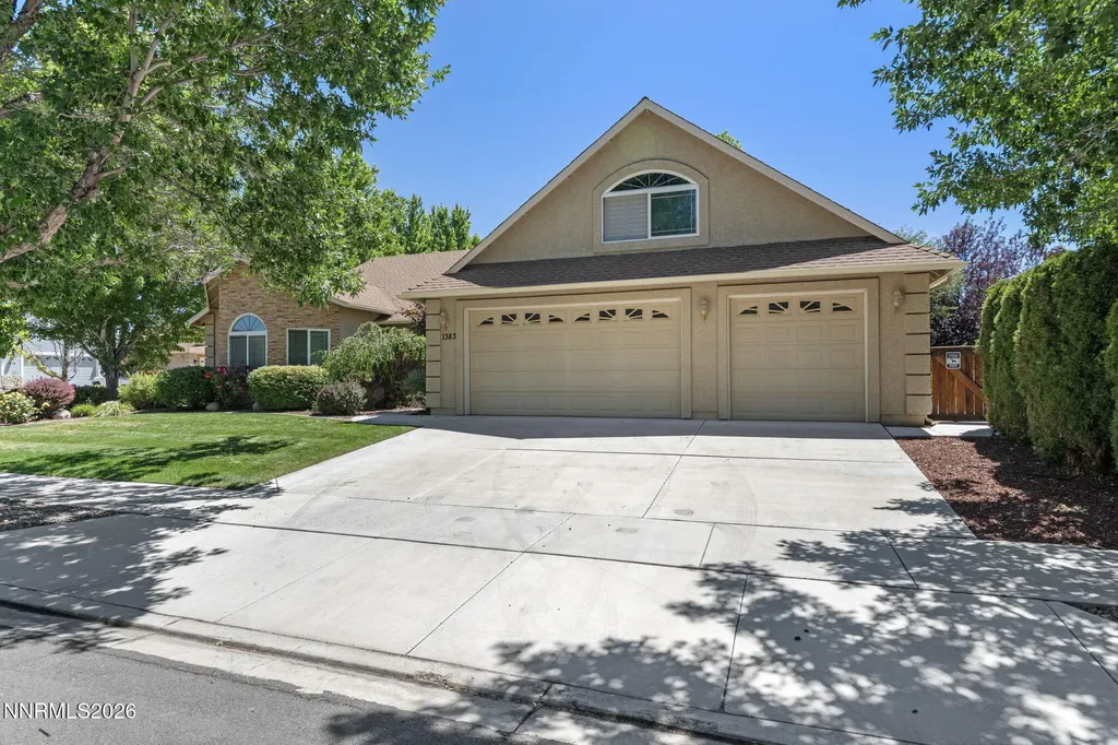 1383 Branden Gardnerville NV 89410