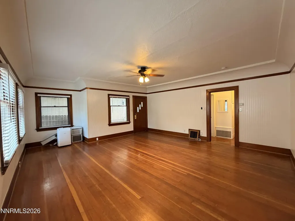319 Thoma Reno NV 89502