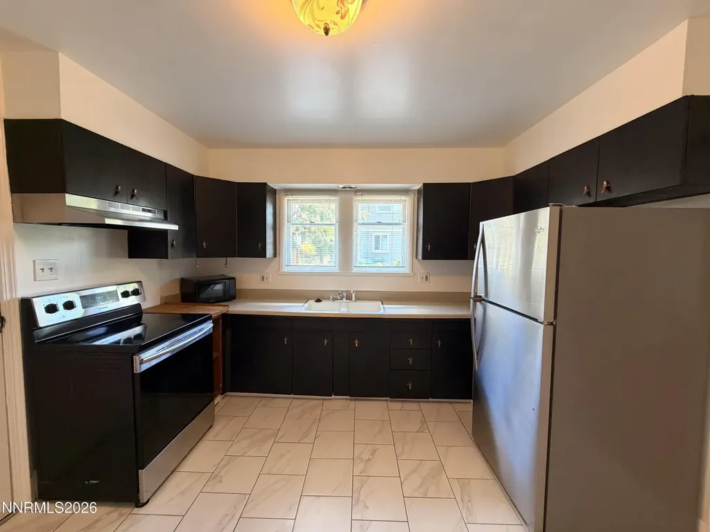 319 Thoma Reno NV 89502