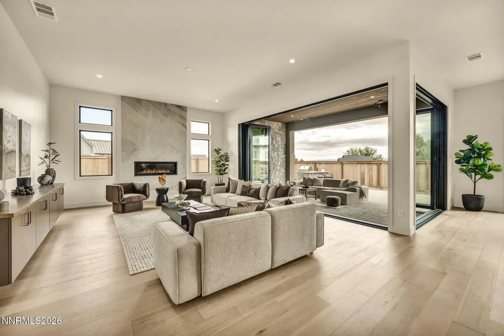 6156 Triple Crown Reno NV 89511