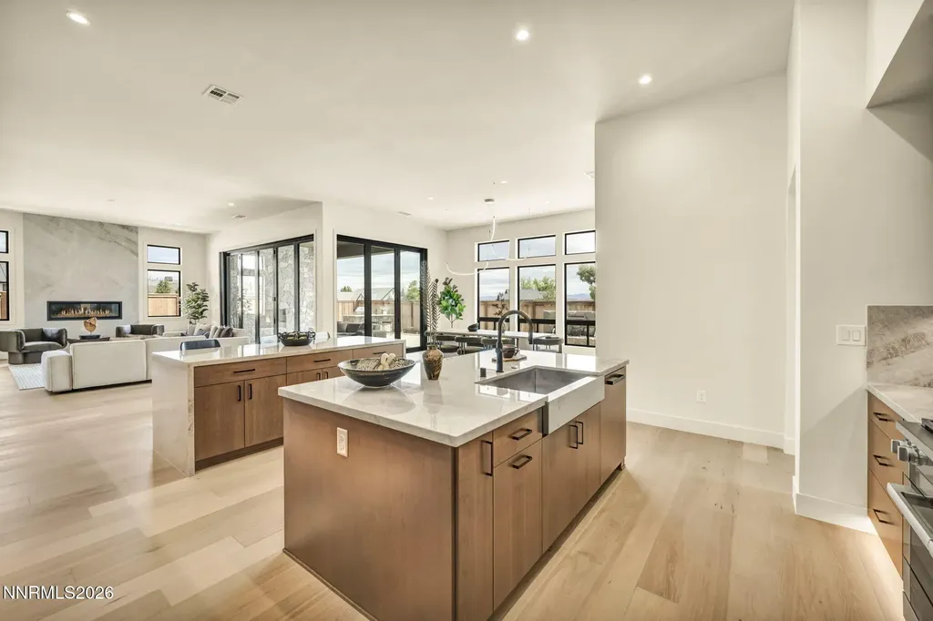 6156 Triple Crown Reno NV 89511