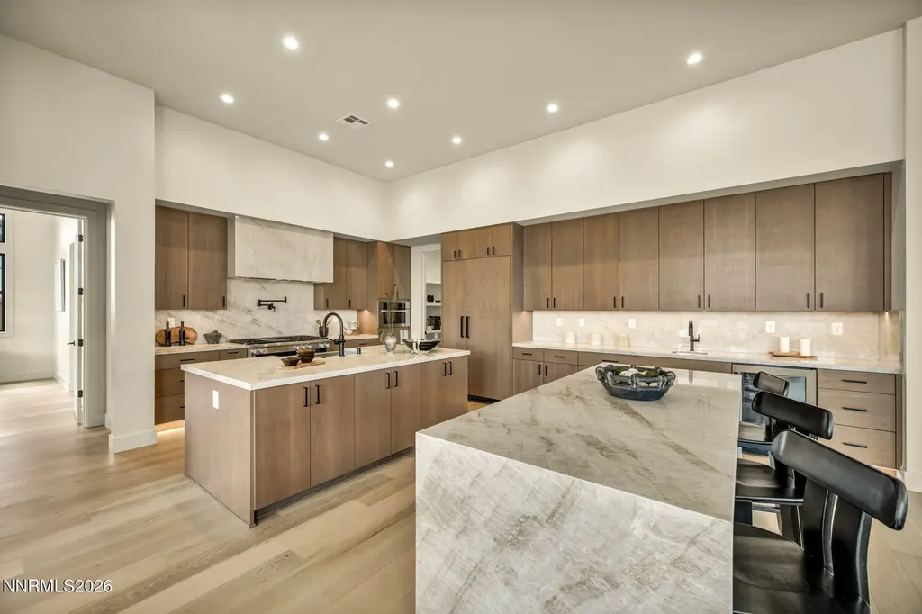 6156 Triple Crown Reno NV 89511