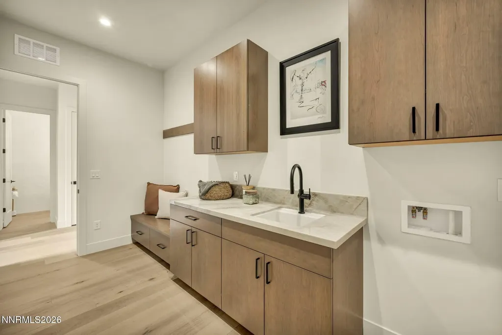 6156 Triple Crown Reno NV 89511