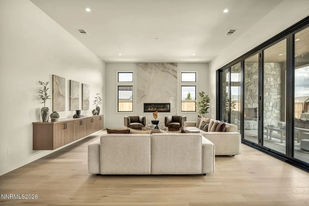 6156 Triple Crown Reno NV 89511