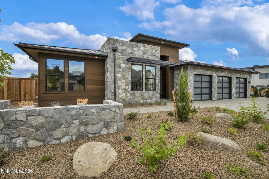 6156 Triple Crown Reno NV 89511