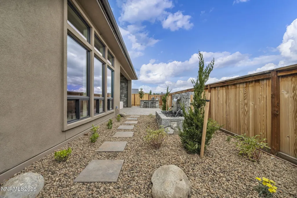 6156 Triple Crown Reno NV 89511
