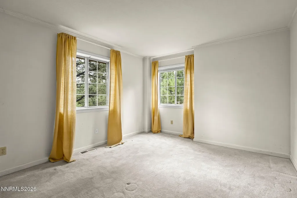 6085 Philoree Reno NV 89511