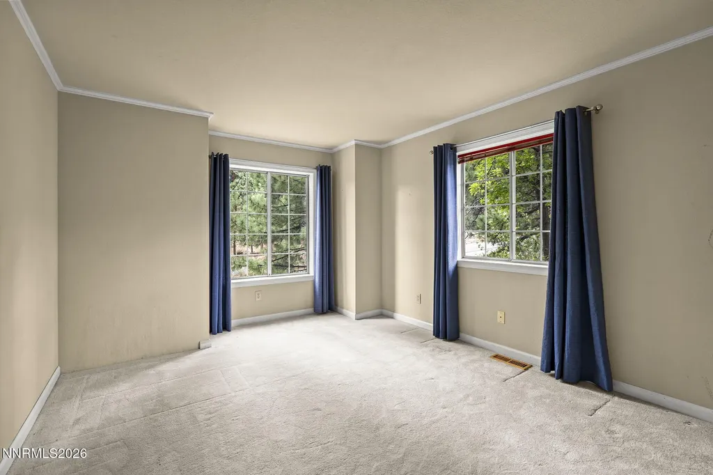 6085 Philoree Reno NV 89511
