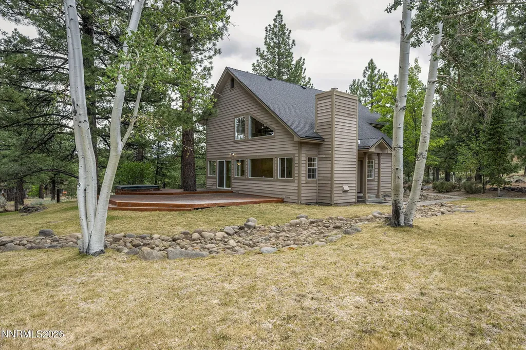 6085 Philoree Reno NV 89511