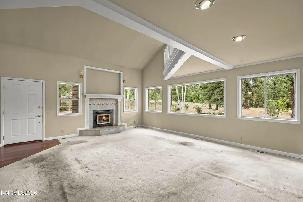 6085 Philoree Reno NV 89511