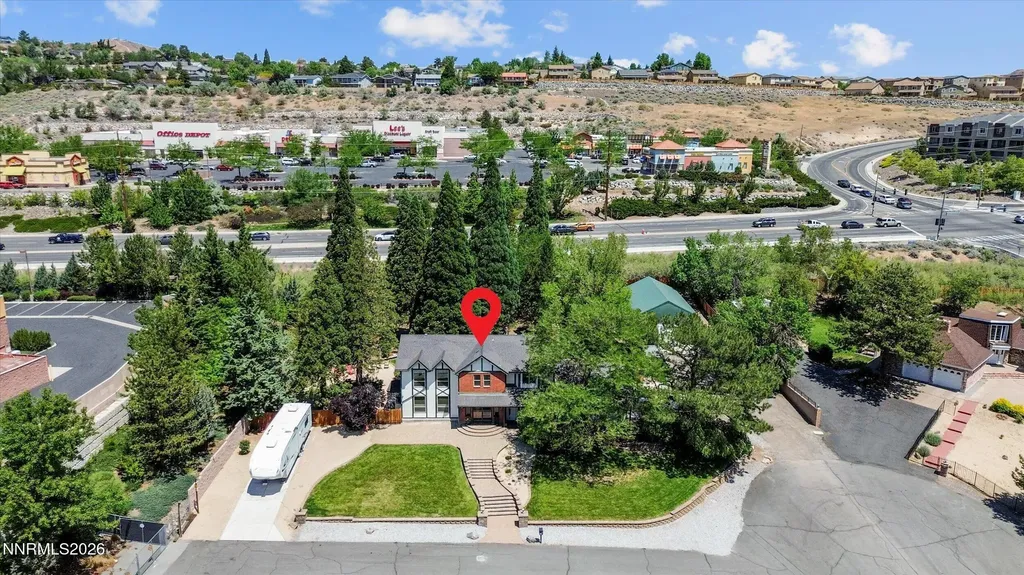 2195 Charolaise Sparks NV 89431