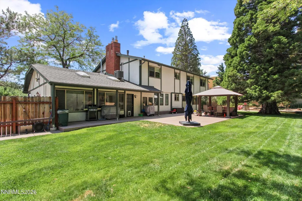2195 Charolaise Sparks NV 89431