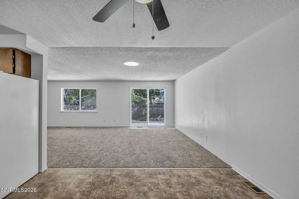 123 Broadleaf Carson City NV 89706