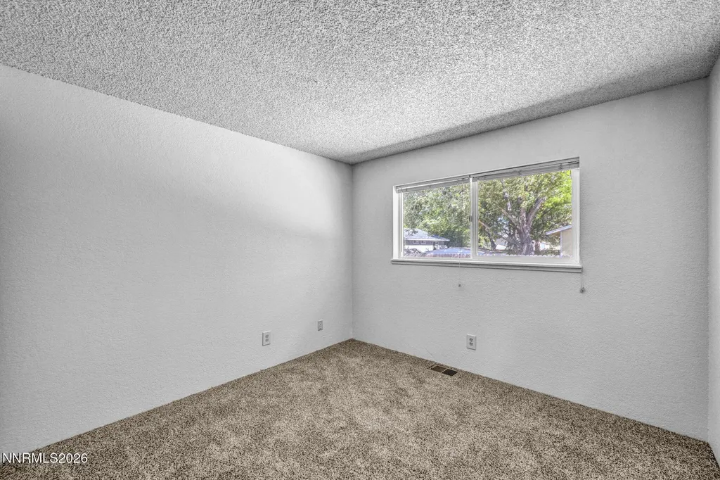 123 Broadleaf Carson City NV 89706