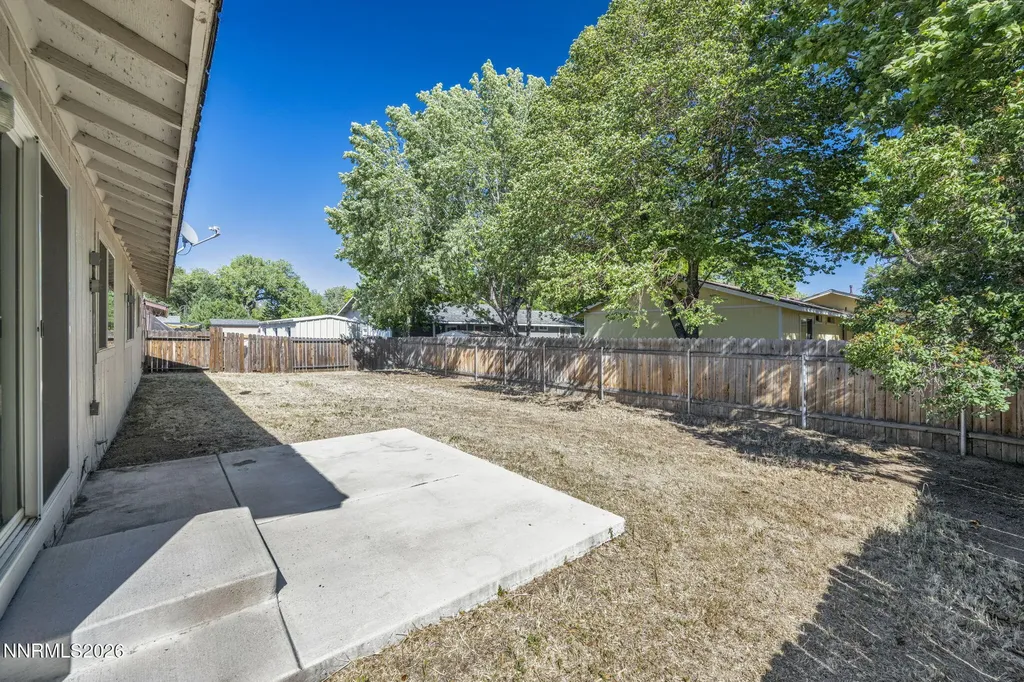 123 Broadleaf Carson City NV 89706