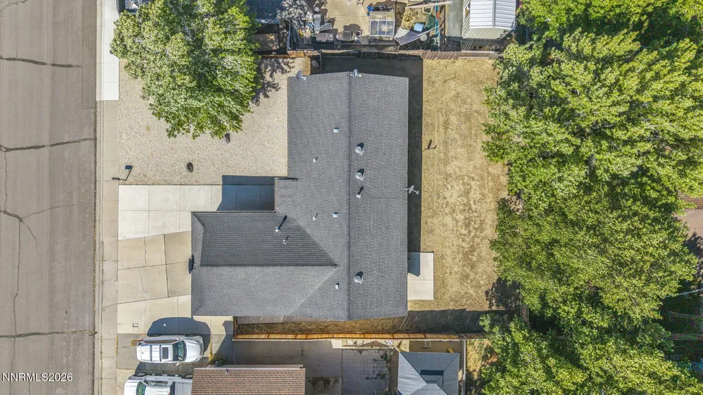 123 Broadleaf Carson City NV 89706