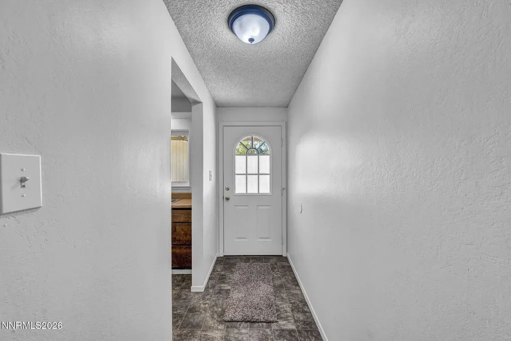 123 Broadleaf Carson City NV 89706
