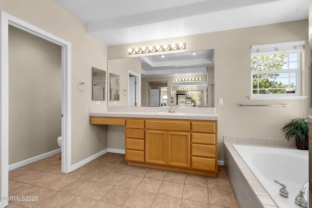1870 Almonte Sparks NV 89436
