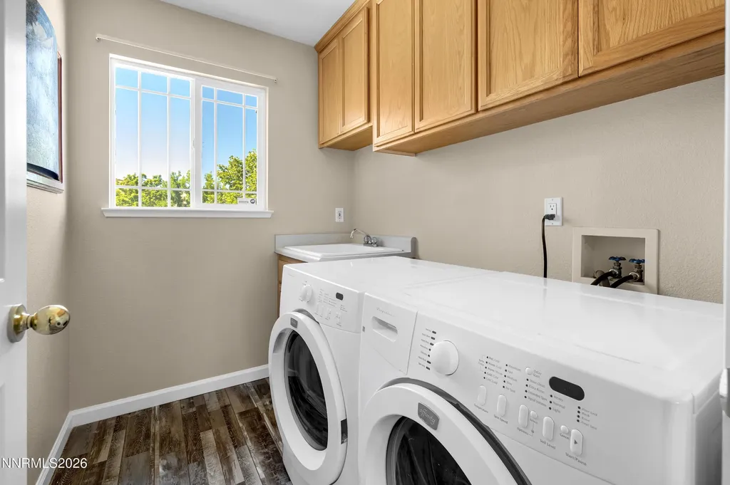 1870 Almonte Sparks NV 89436