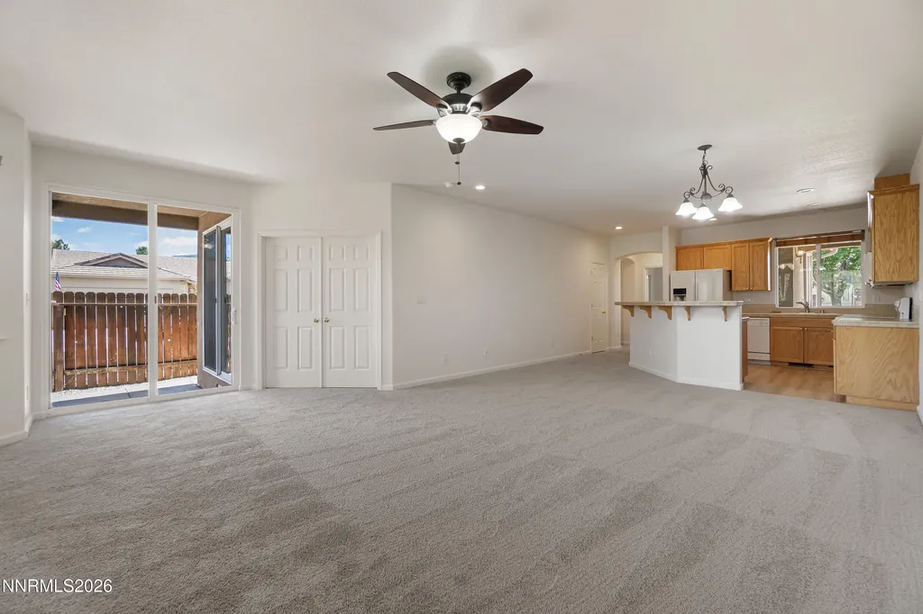 146 Wentworth Dayton NV 89403