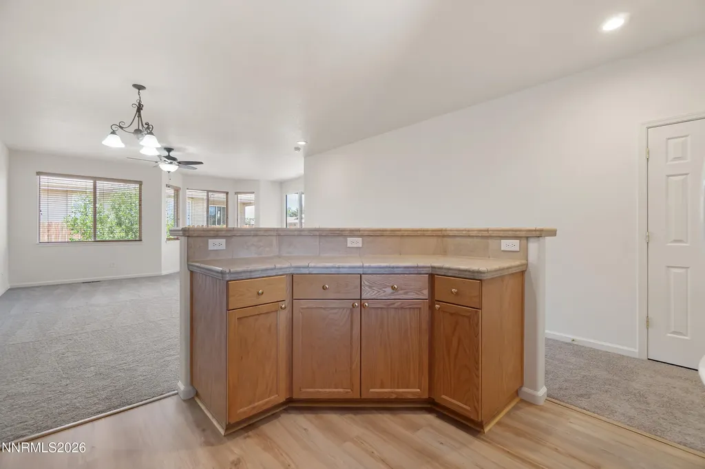 146 Wentworth Dayton NV 89403