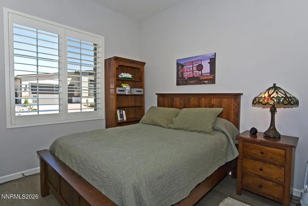 2332 Hammer Falls Reno NV 89521