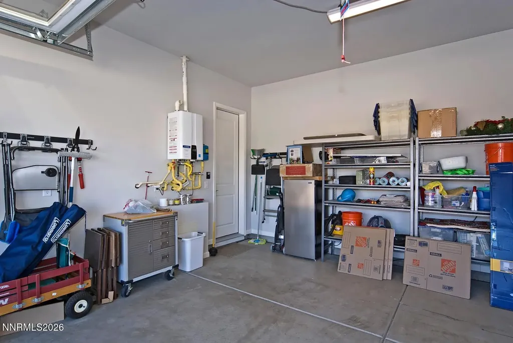 2332 Hammer Falls Reno NV 89521