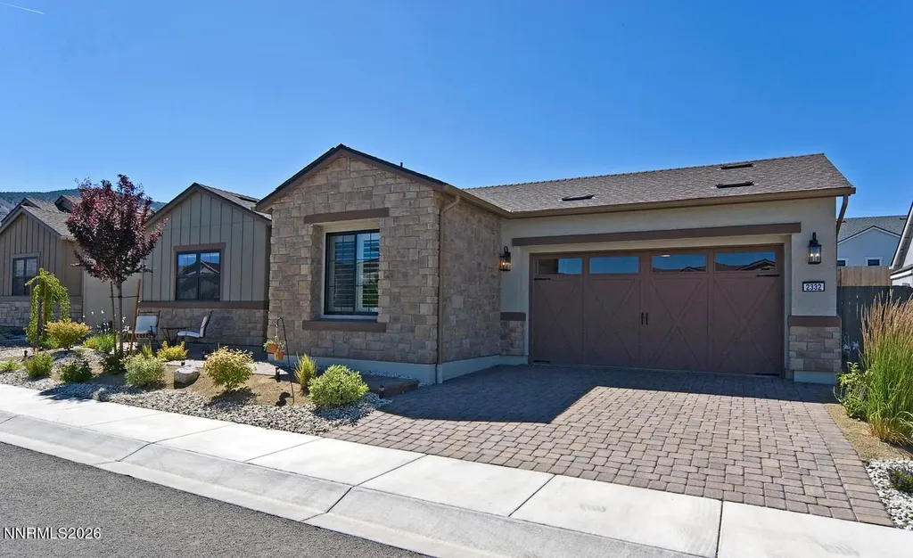 2332 Hammer Falls Reno NV 89521