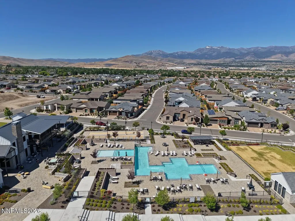2332 Hammer Falls Reno NV 89521