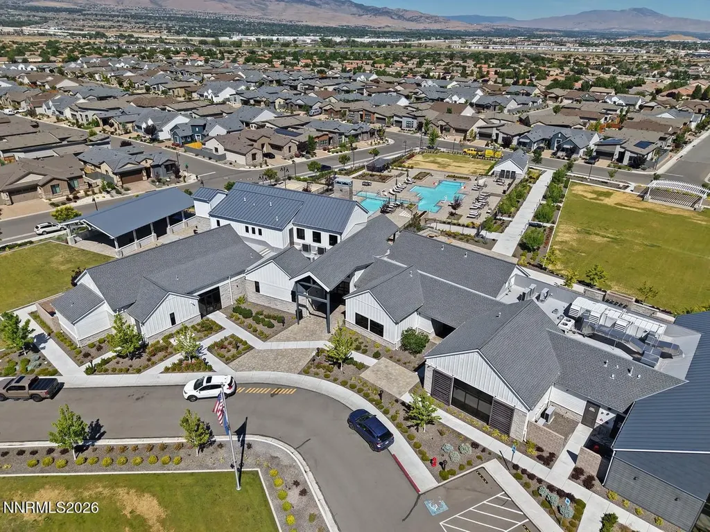 2332 Hammer Falls Reno NV 89521