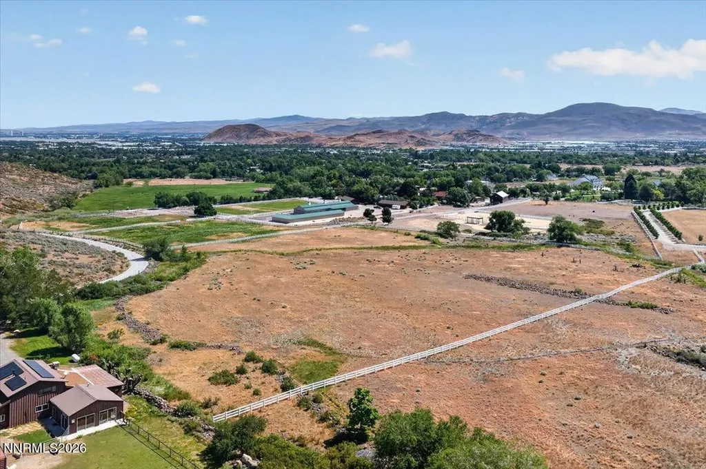 11185 Thomas Creek Reno NV 89511