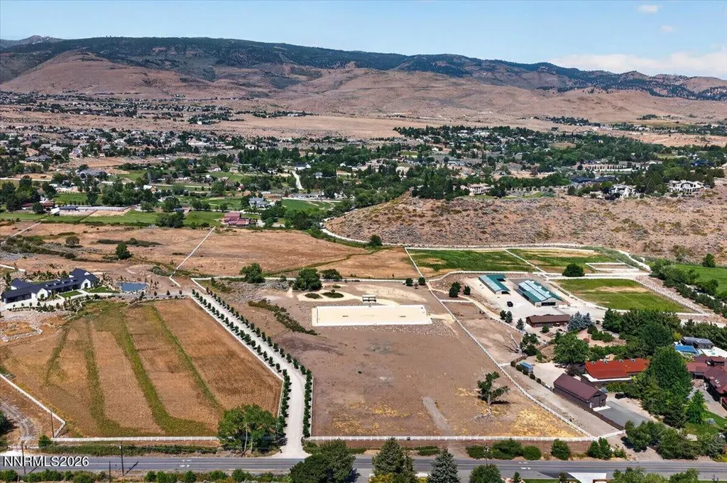 11185 Thomas Creek Reno NV 89511