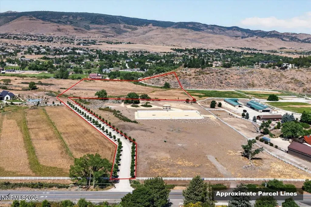 11185 Thomas Creek Reno NV 89511