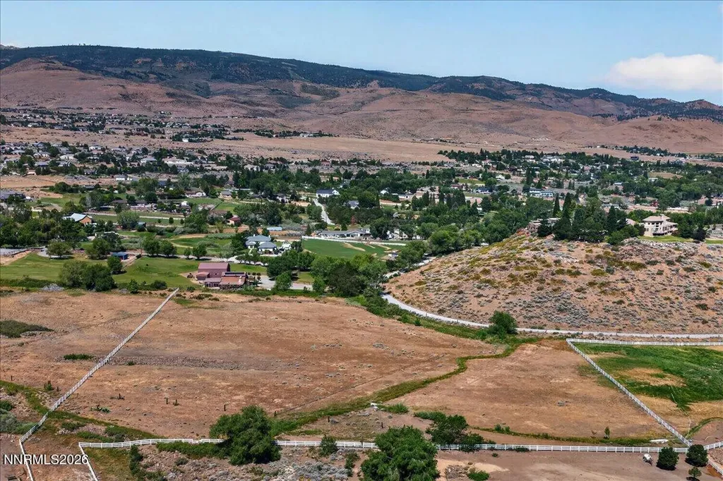 11185 Thomas Creek Reno NV 89511