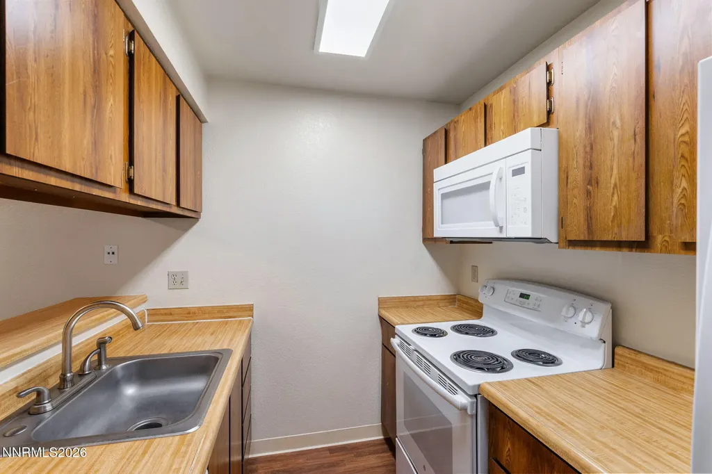 4516 Matich Reno NV 89502