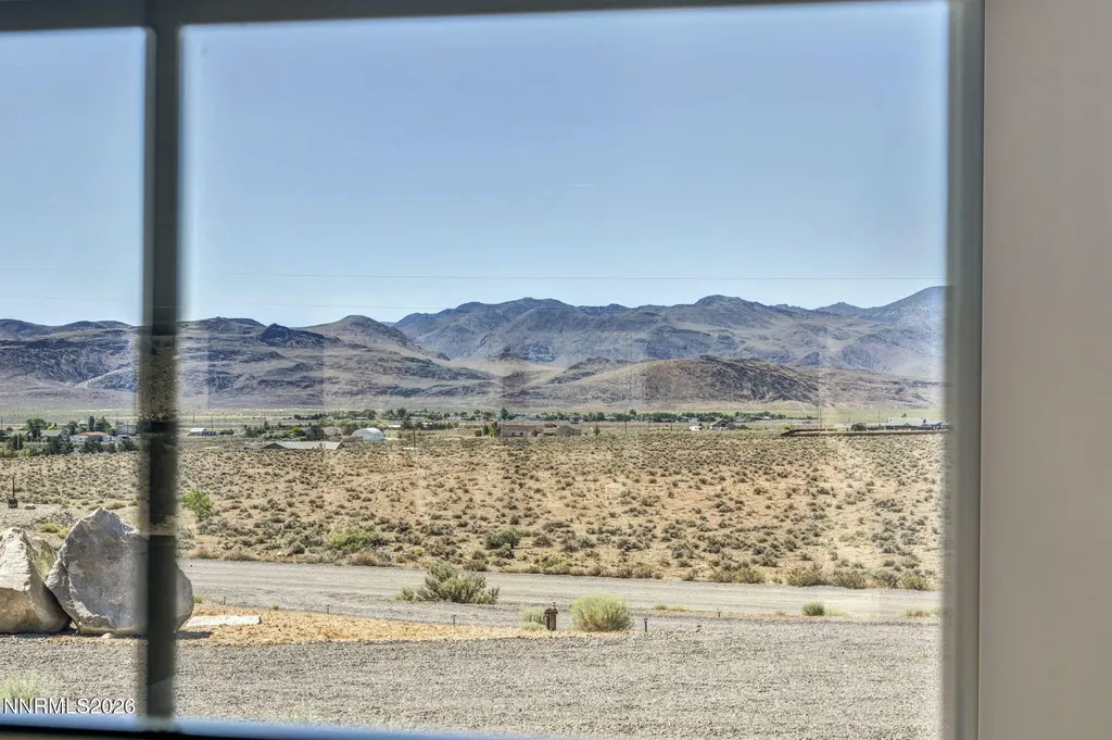 13090 Seneca Stagecoach NV 89429