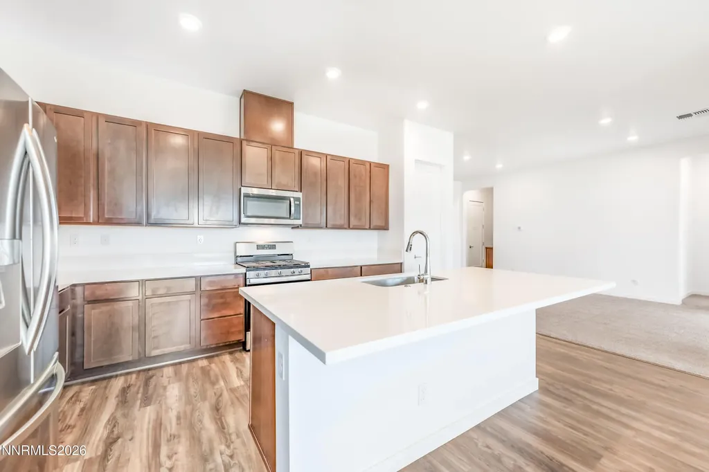 1852 Hogan Peak Carson City NV 89701
