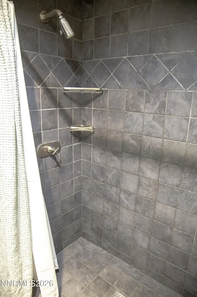 11 Manzanita Stateline NV 89449
