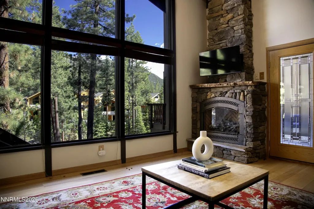 11 Manzanita Stateline NV 89449