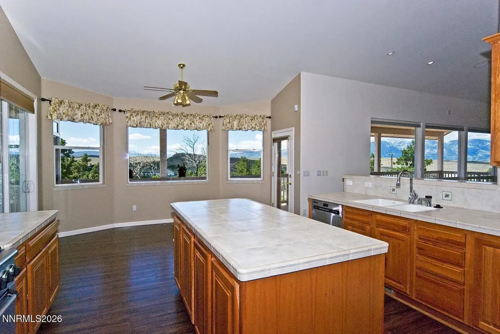 1515 Patrick Gardnerville NV 89410