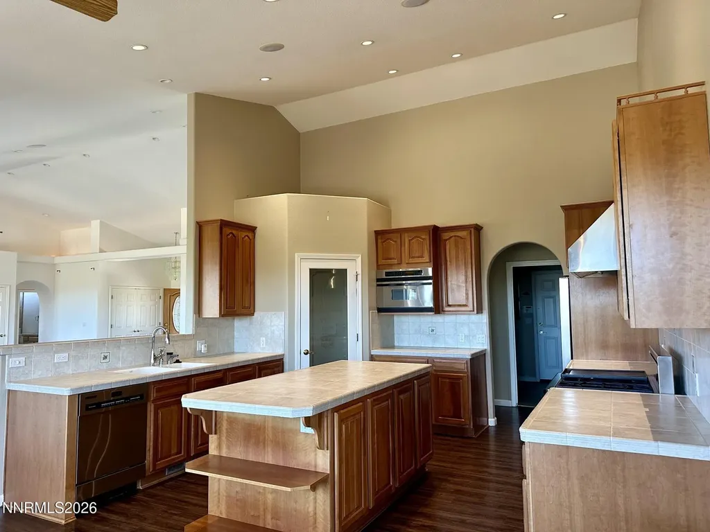 1515 Patrick Gardnerville NV 89410